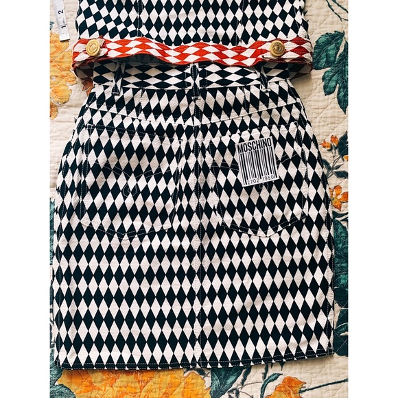 ♦️RARE VINTAGE MOSCHINO SET♦️ - Picture 10 of 10